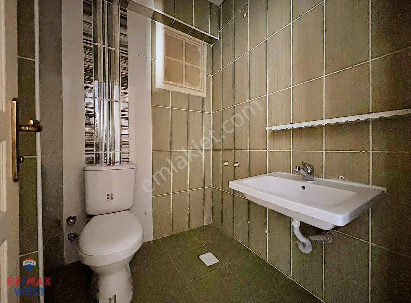 Yalı Mahallesinde İzbana Çok Yakın Önü Açık Satılık 2+1 Daire - Görsel 23