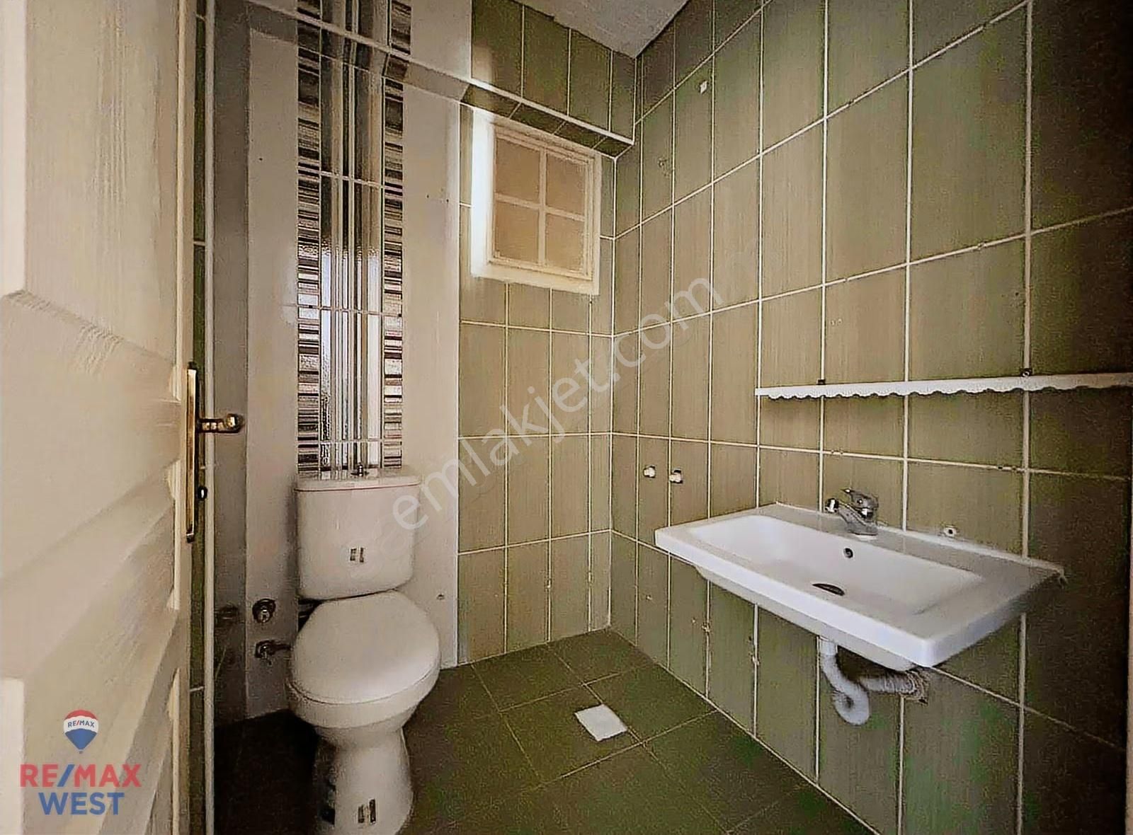 Yalı Mahallesinde İzbana Çok Yakın Önü Açık Satılık 2+1 Daire - Görsel 24