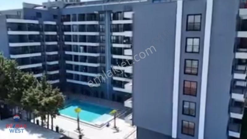 Passa Nova Sitesinde Geniş Balkonlu Kiralık 1+1 Daire - Görsel 29