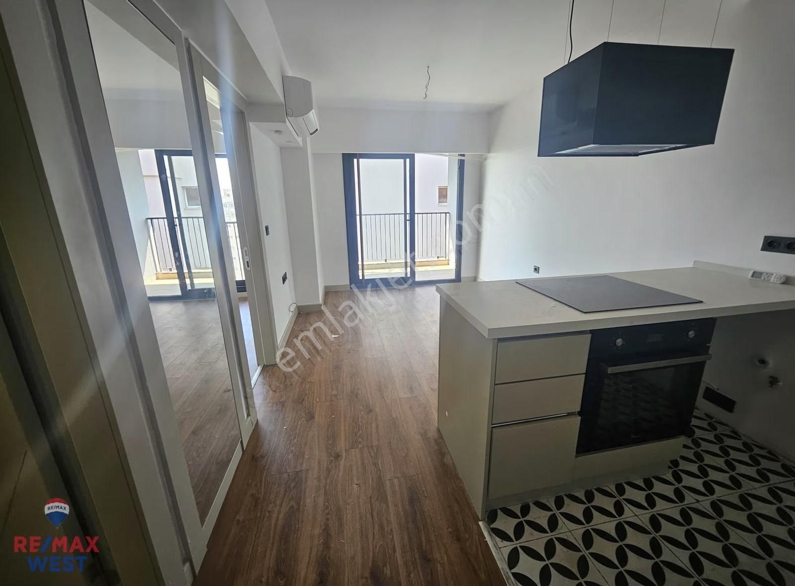 Passa Nova Sitesinde Geniş Balkonlu Kiralık 1+1 Daire - Görsel 6