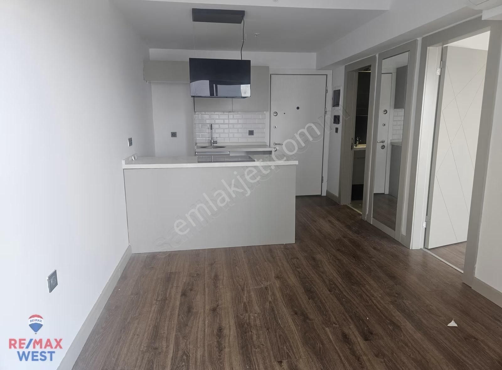 Passa Nova Sitesinde Geniş Balkonlu Kiralık 1+1 Daire - Görsel 8