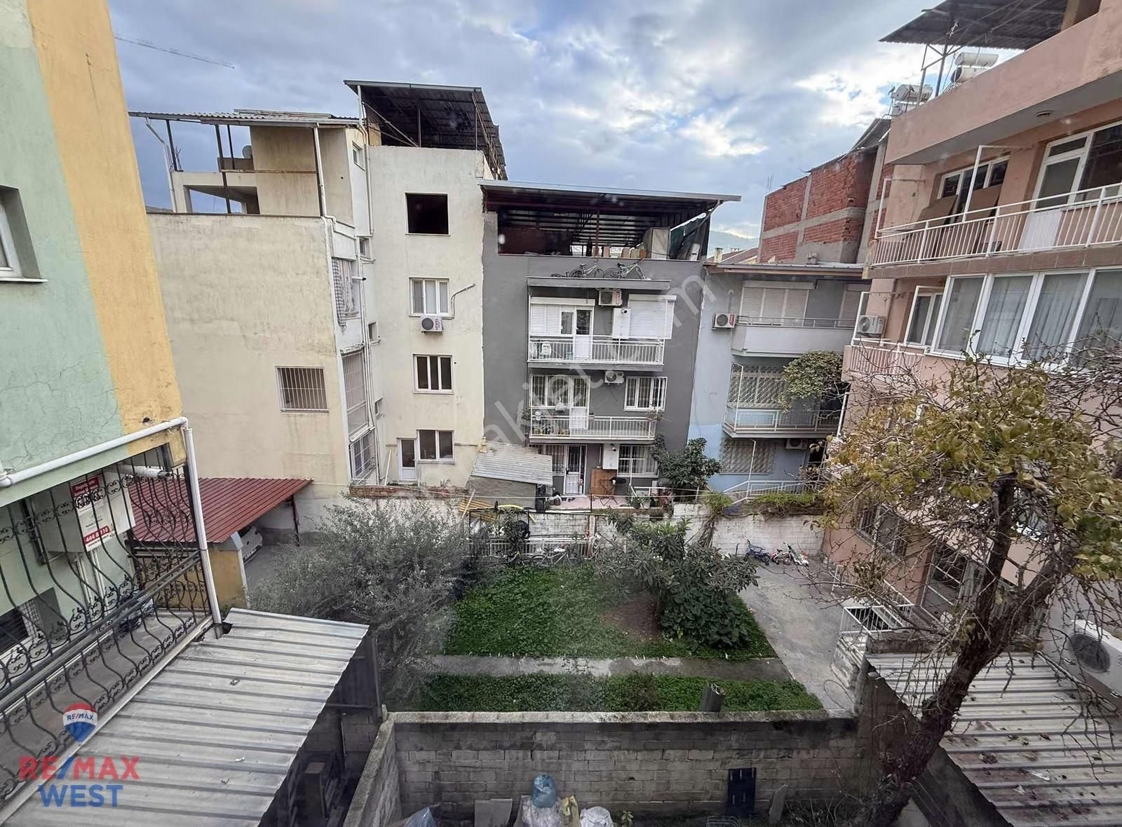 Bornova Koşukavak Ta Ful Tadilatlı Önü Açık 3+1 Satılık Daire - Görsel 6