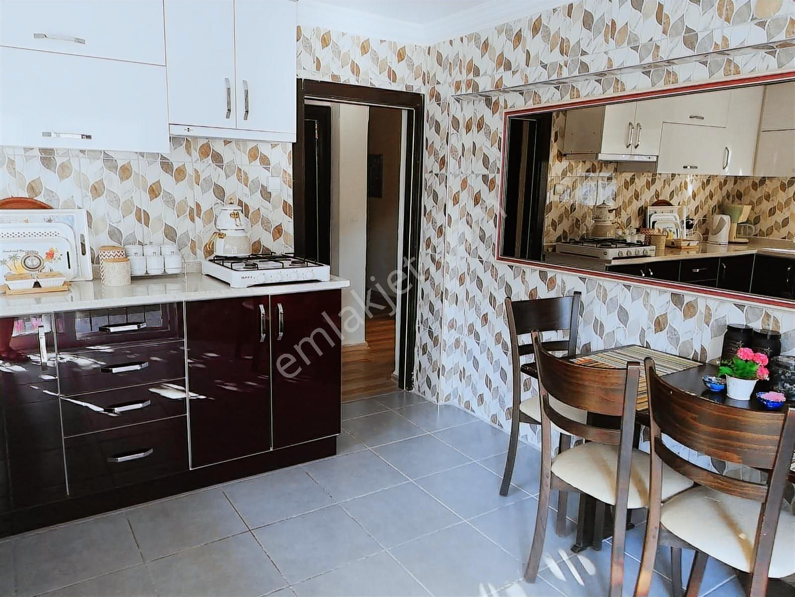 Cb Marina'dan Kemeraltı'da Satılık 3+1 Daire - Görsel 13