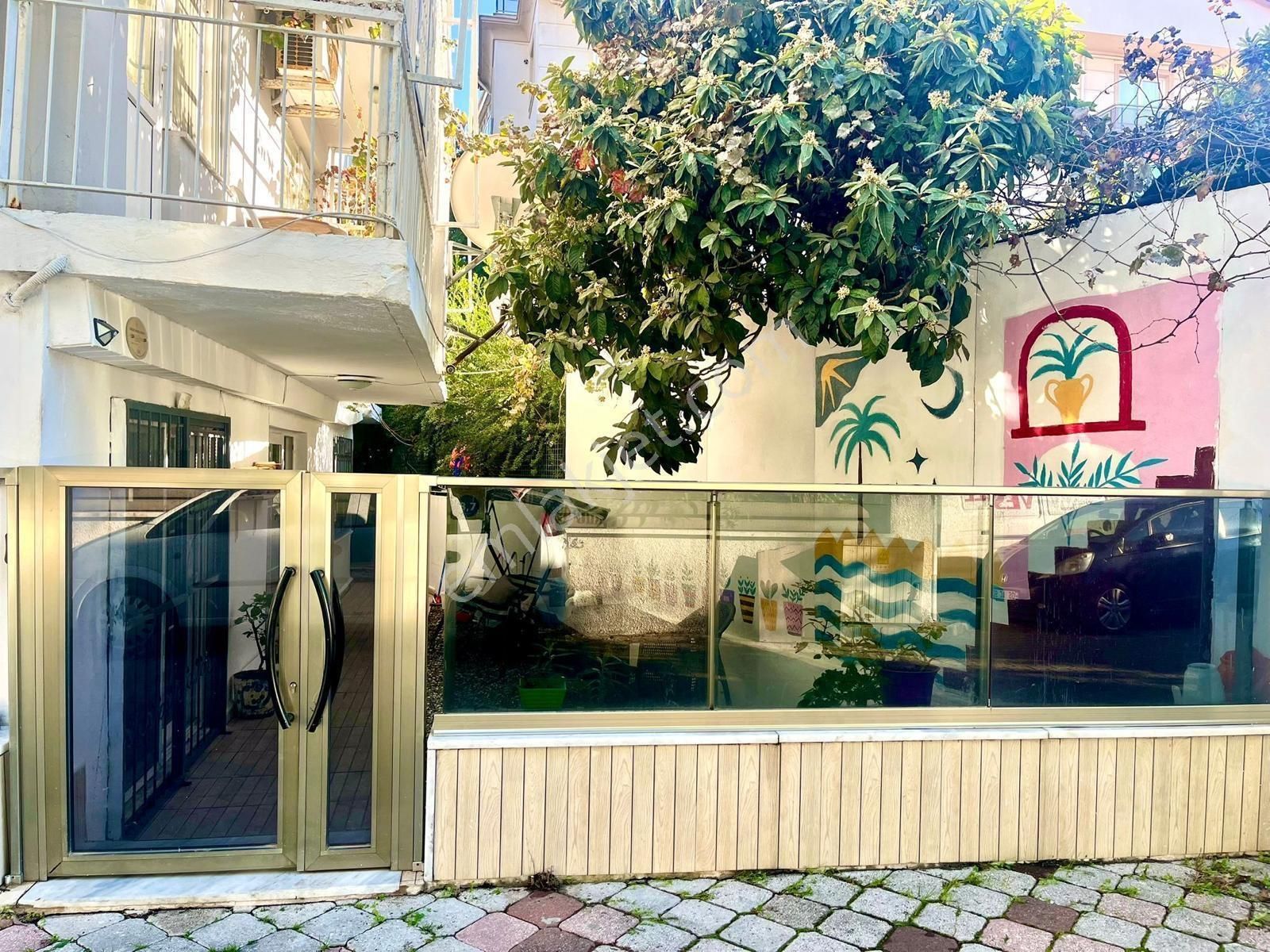 Cb Marina'dan Kemeraltı'da Satılık 3+1 Daire - Görsel 3