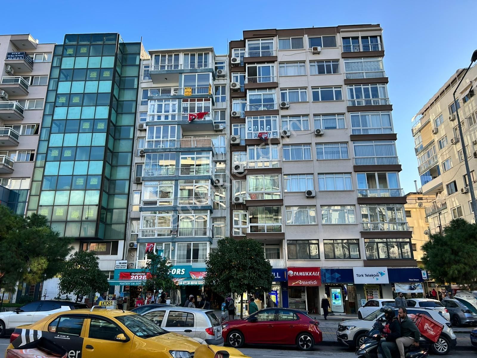 Cadde Üzeri Asansörü Full Bakımlı Metro Yakını - Görsel 10