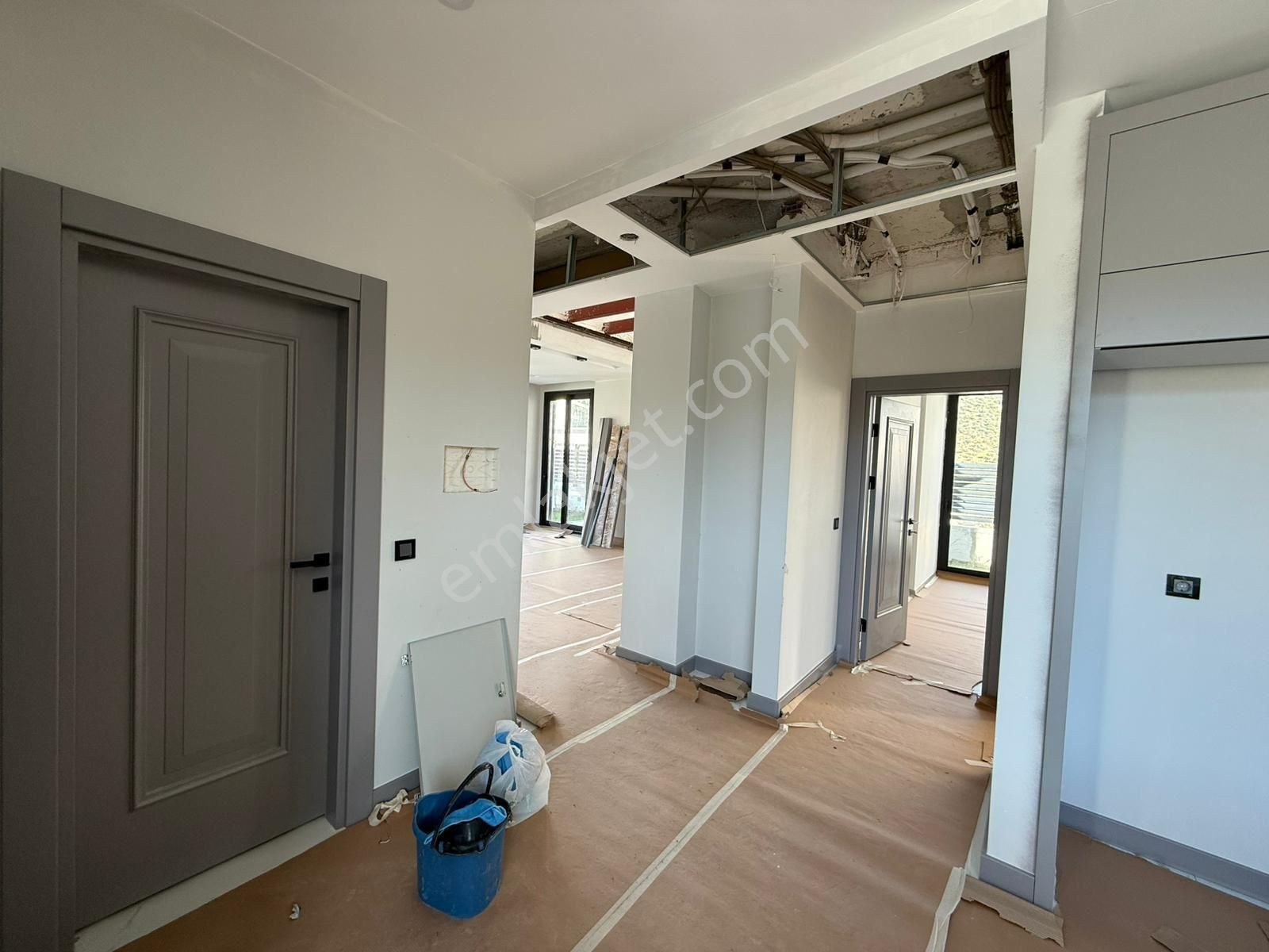 Kuşadası Ege Mahallesinde Müstakil Havuzlu 4+1 Villa! - Görsel 10