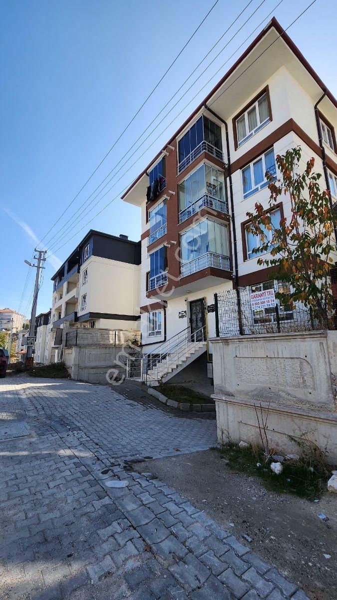 Zafertepe (sağlık Ocağı Yakını) 3+1 Daire - Görsel 2