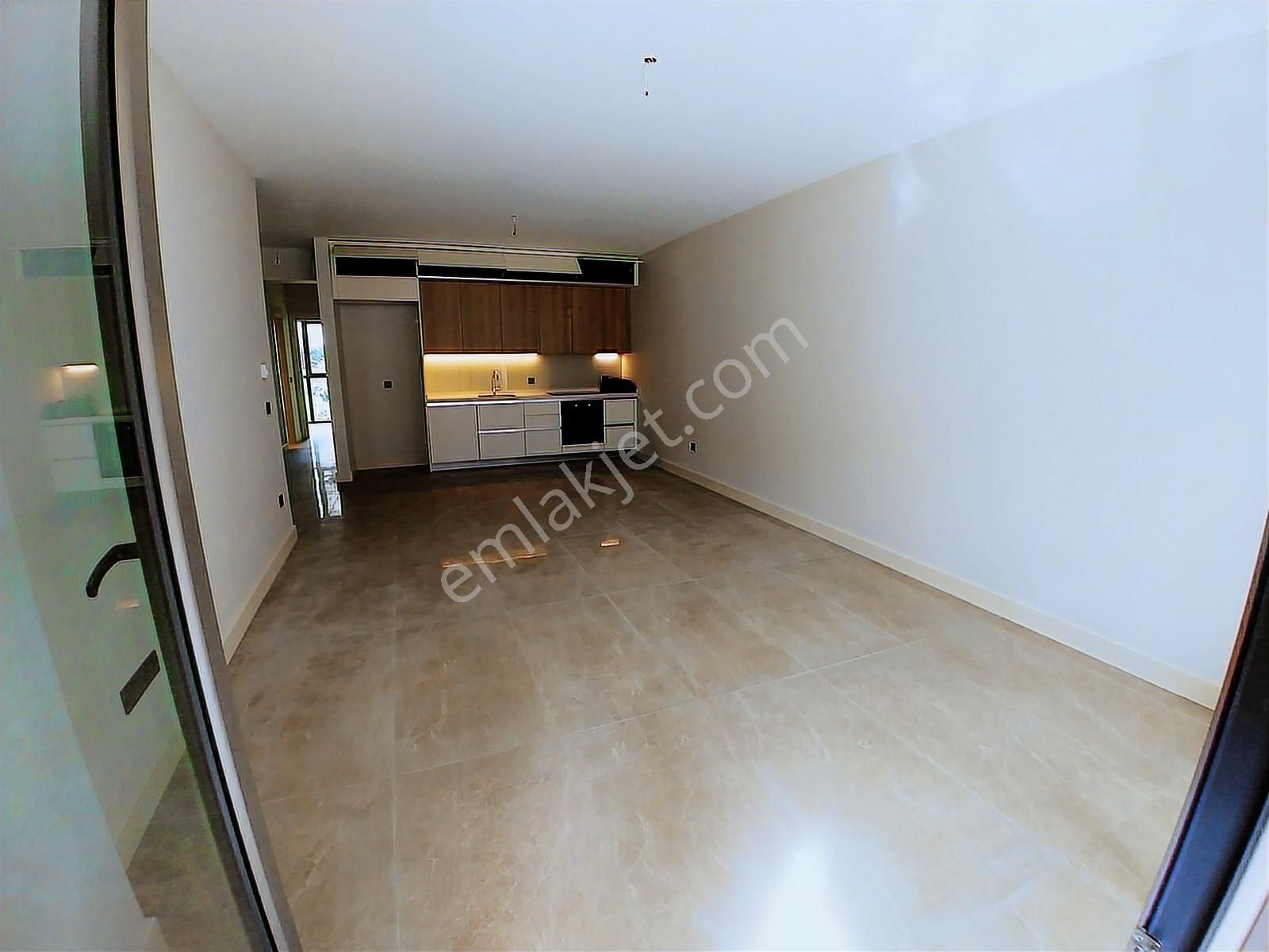 Adress Life Olgun'dan Sinpaş Koru Aura'da Ara Katta Büyük Balkon - Görsel 23