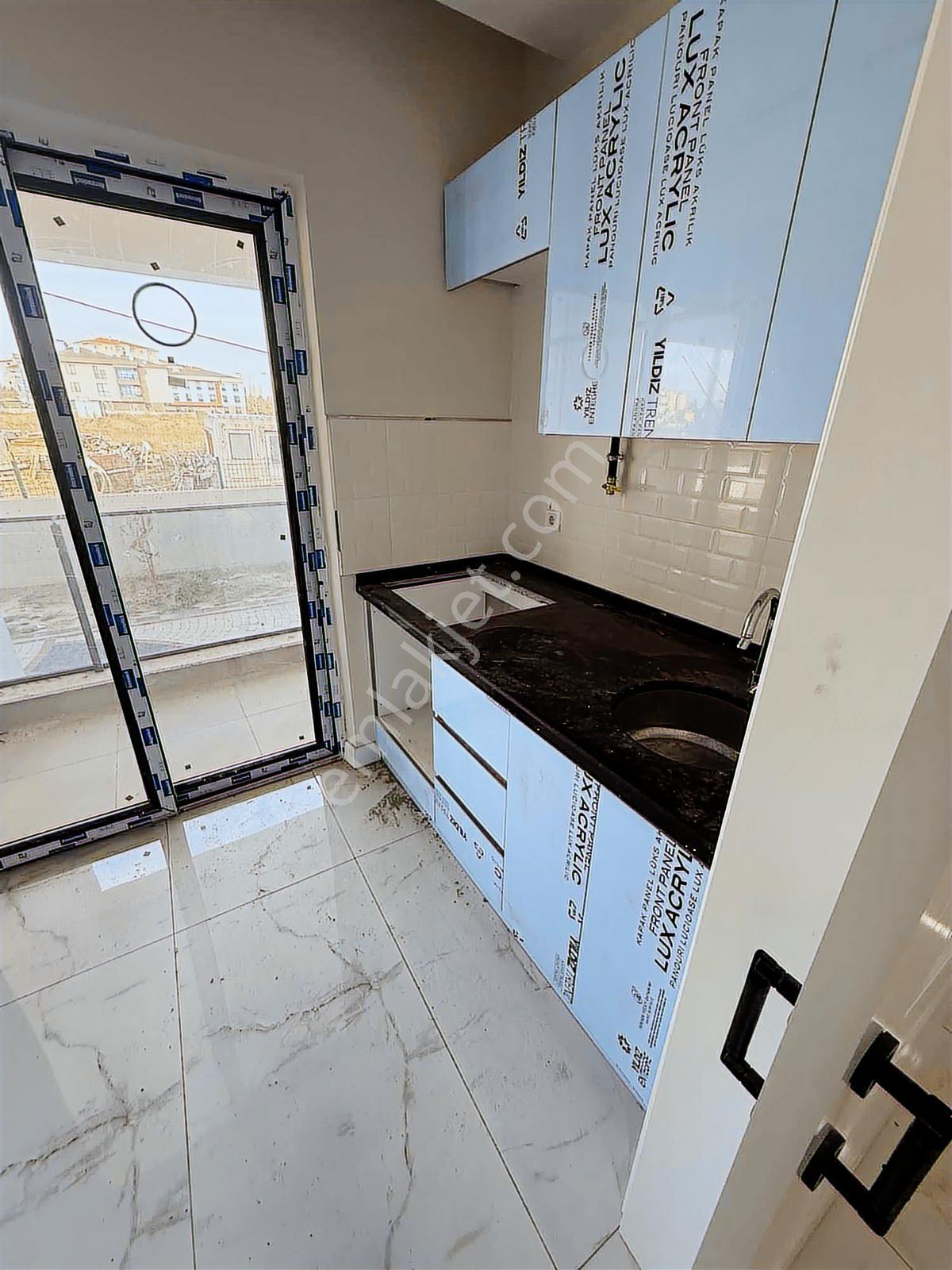 Akkaya İnşaattan Mükemmel Konumda 2+1 Daire