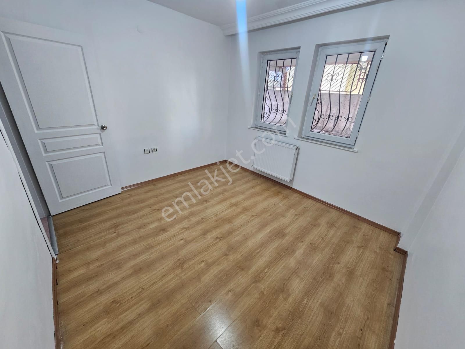 Karapürçek'te Merkezi Konumda Kilerli Masrafsız 2+1 Satılık Daire !! - Görsel 15