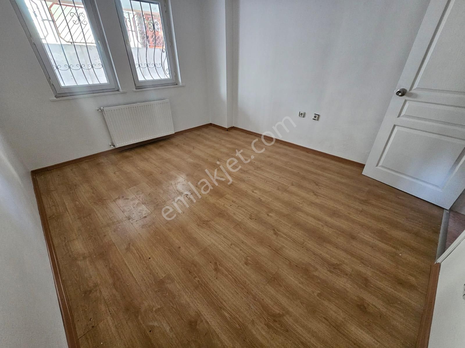 Karapürçek'te Merkezi Konumda Kilerli Masrafsız 2+1 Satılık Daire !! - Görsel 16