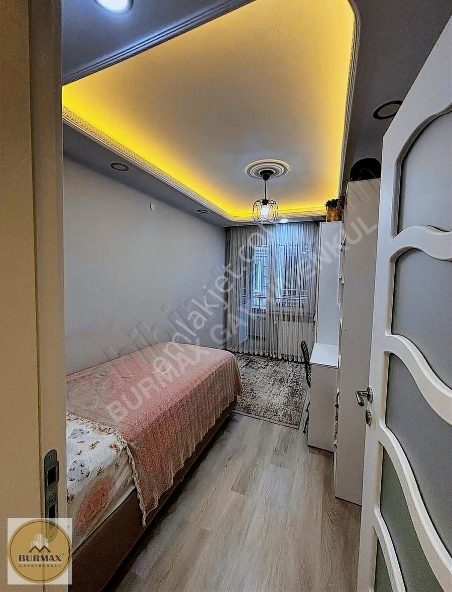 Millet Mahallesinde İçi Full Yapılı 3+1 Daire - Görsel 9