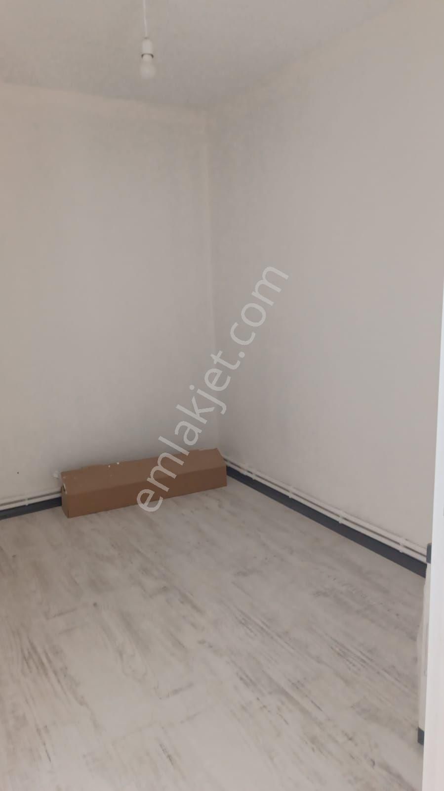 Bornova Atatürk Mah. 3+1 Doğalgazlı Kiralik Bahçe Katı Daire - Görsel 4