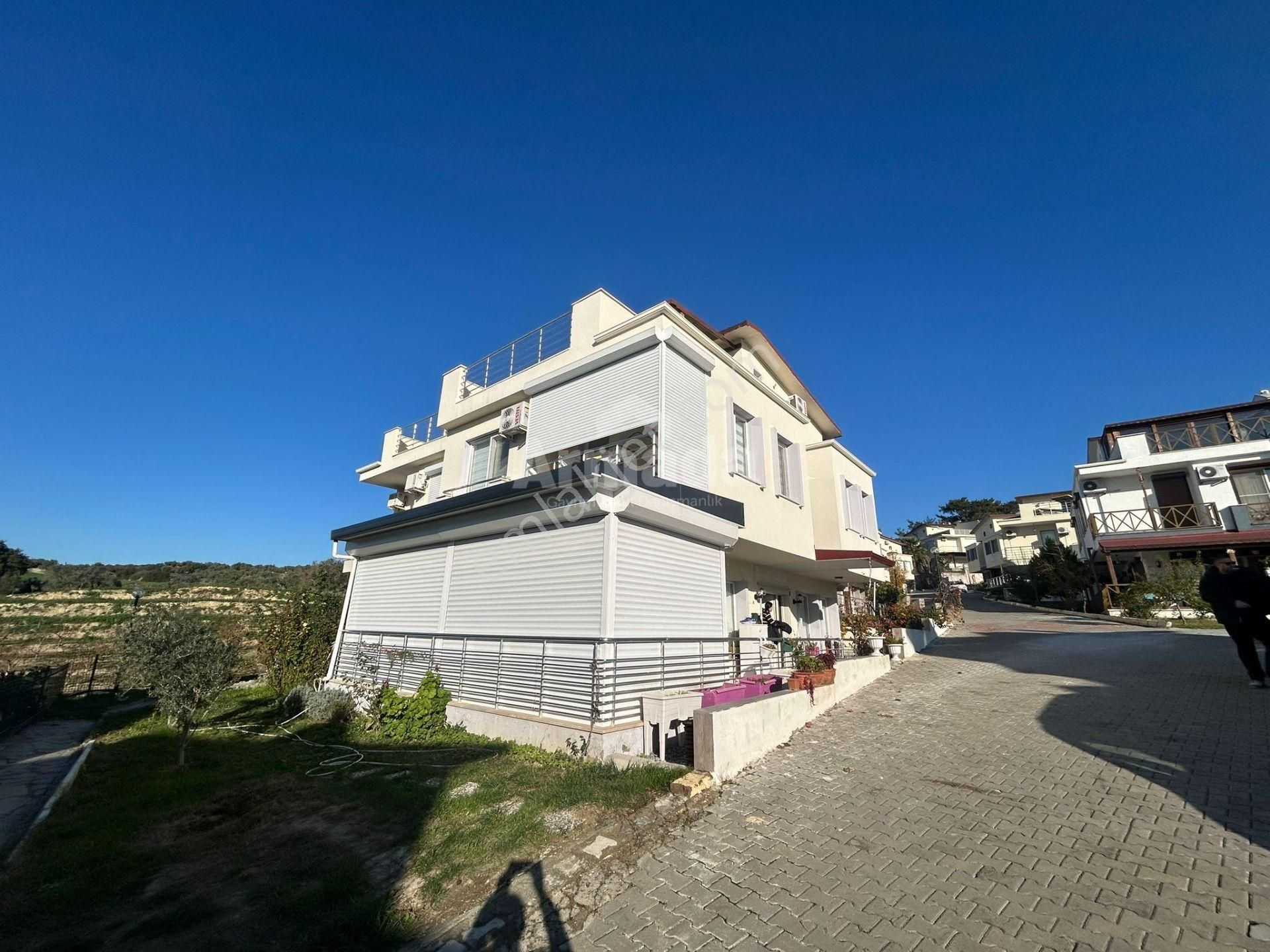 Kuşadası Caferli Cypress Valley'de 4+1 Satılık Villa - Görsel 8