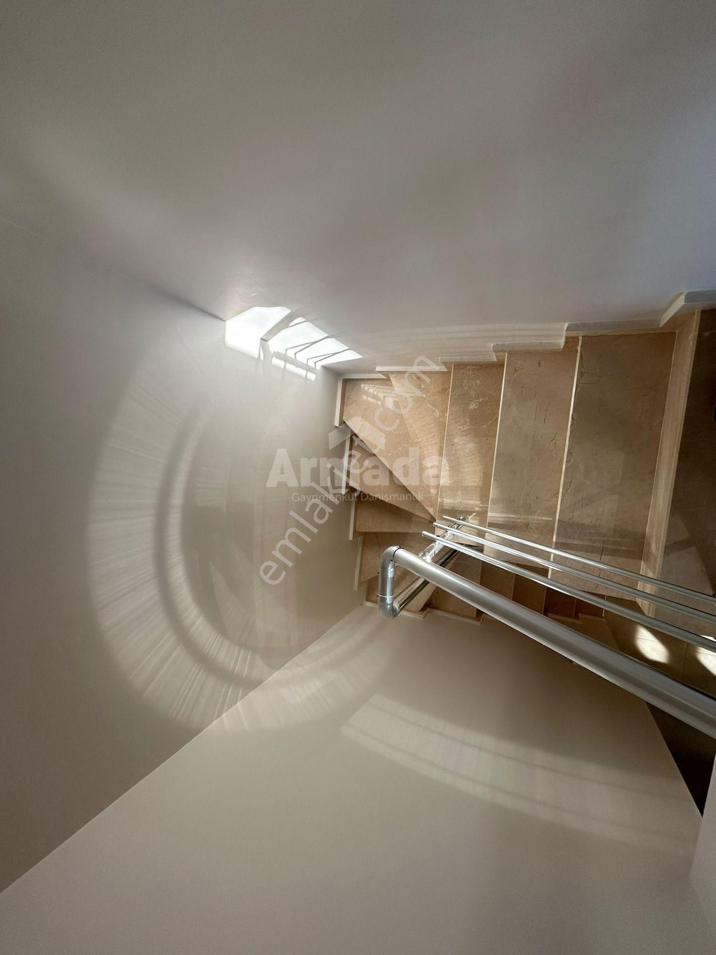 Kuşadası Caferli Cypress Valley'de 4+1 Satılık Villa - Görsel 14