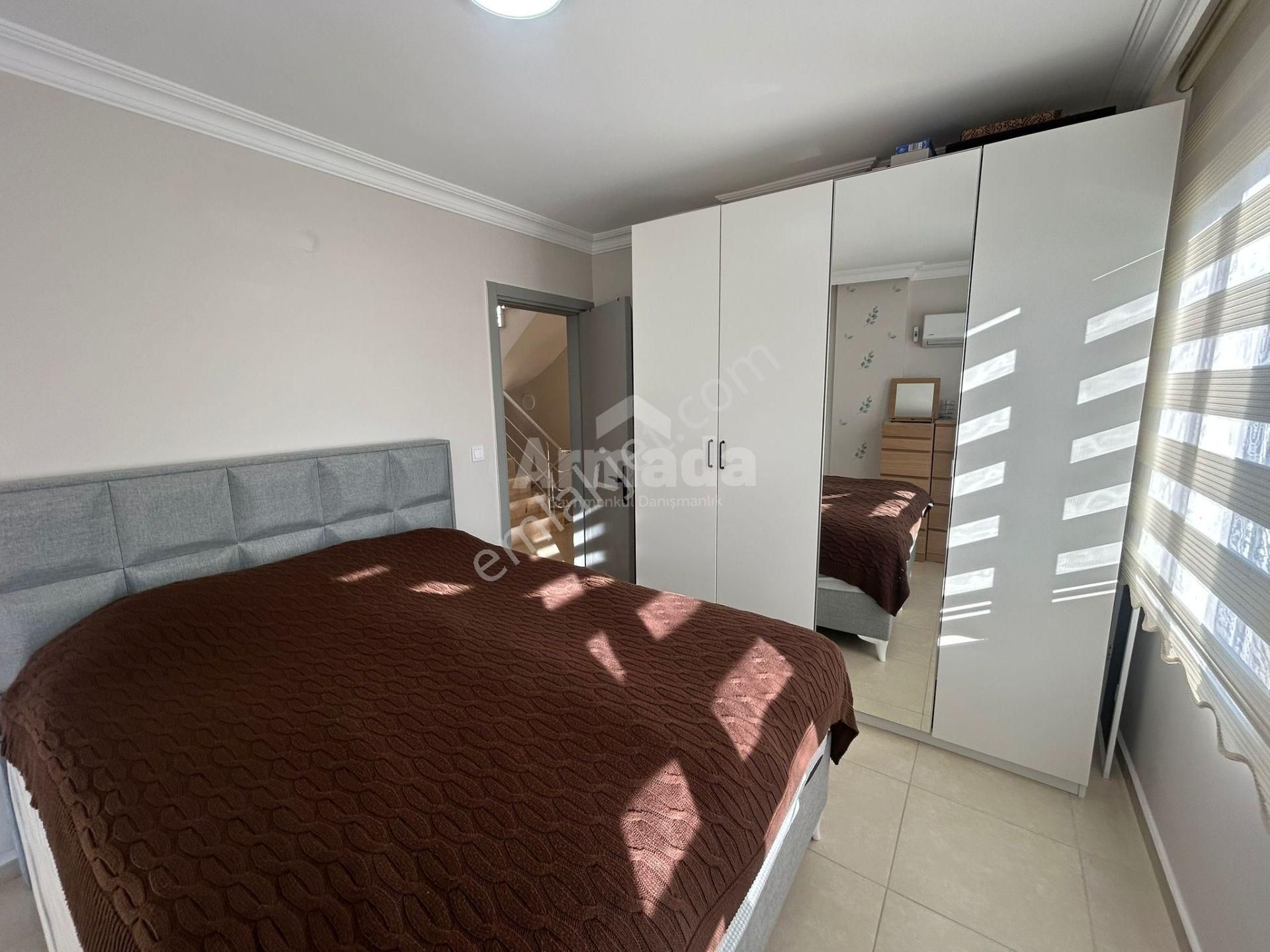 Kuşadası Caferli Cypress Valley'de 4+1 Satılık Villa - Görsel 12