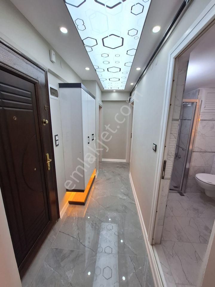 Metrobüse Yürüme Mesafesinde Bölgenin En Uygun 2+1 Bahçe Kat Fırsat Daire.. - Görsel 13