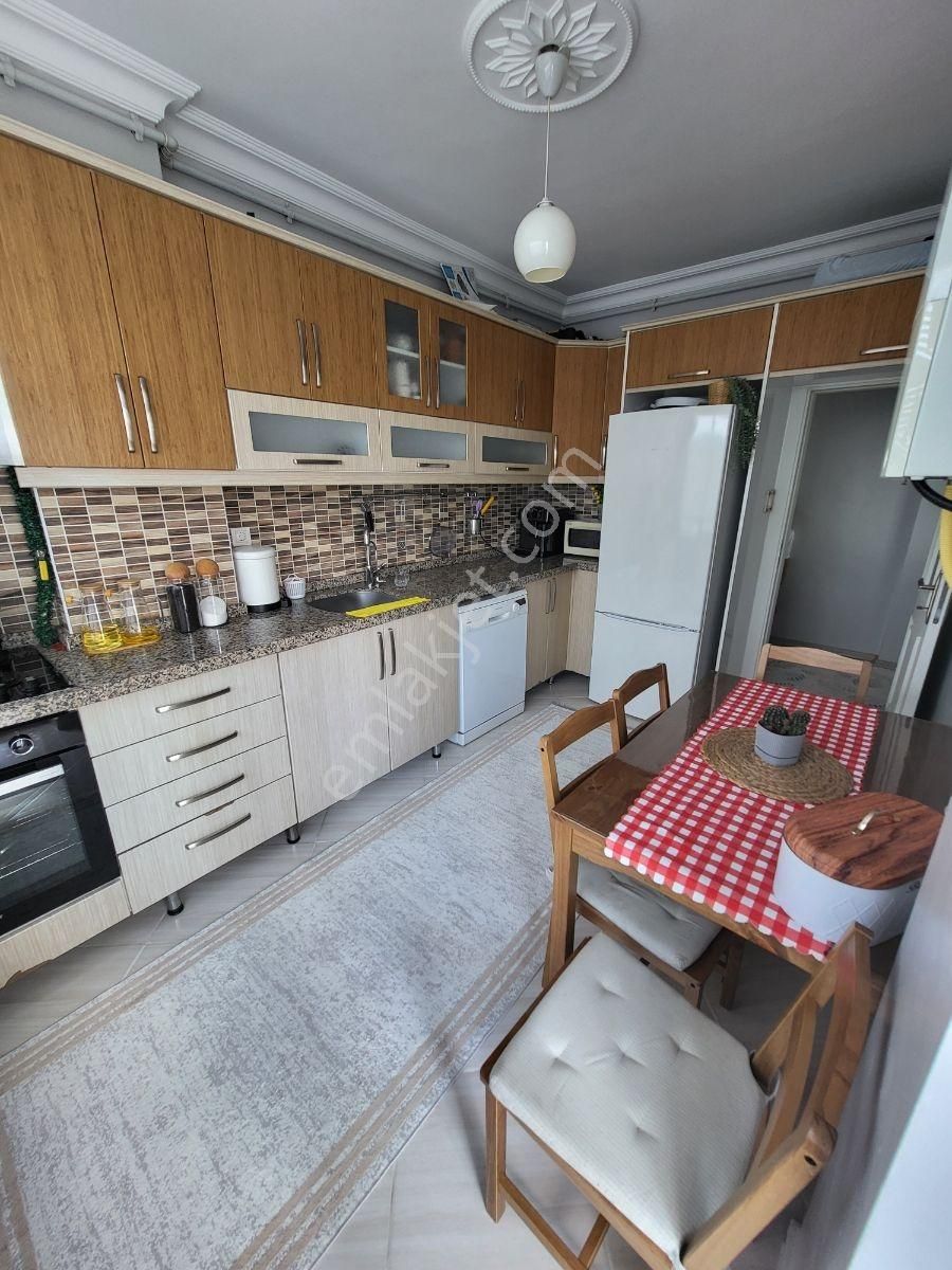 Koru Emlak'tan Satılık 3+1 Yenilenmiş Daire 38m2 Arsa Paylı - Görsel 31