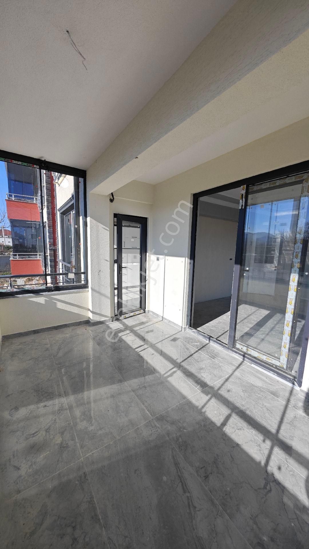 Sakarya Arifiye Satılık 2+1 Daire Önü Kapanmaz Manzaralı - Görsel 9