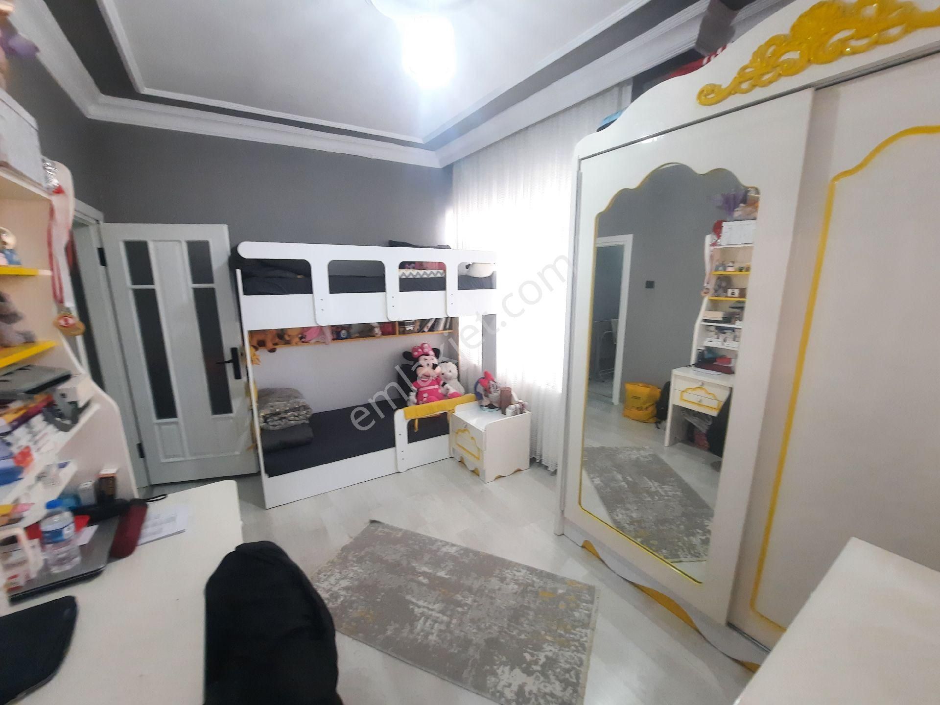 Furkan Emlak'tan Rasathane Mah.2+1 1.kat 120m2 Masrafsız Fırsat Daire - Görsel 9