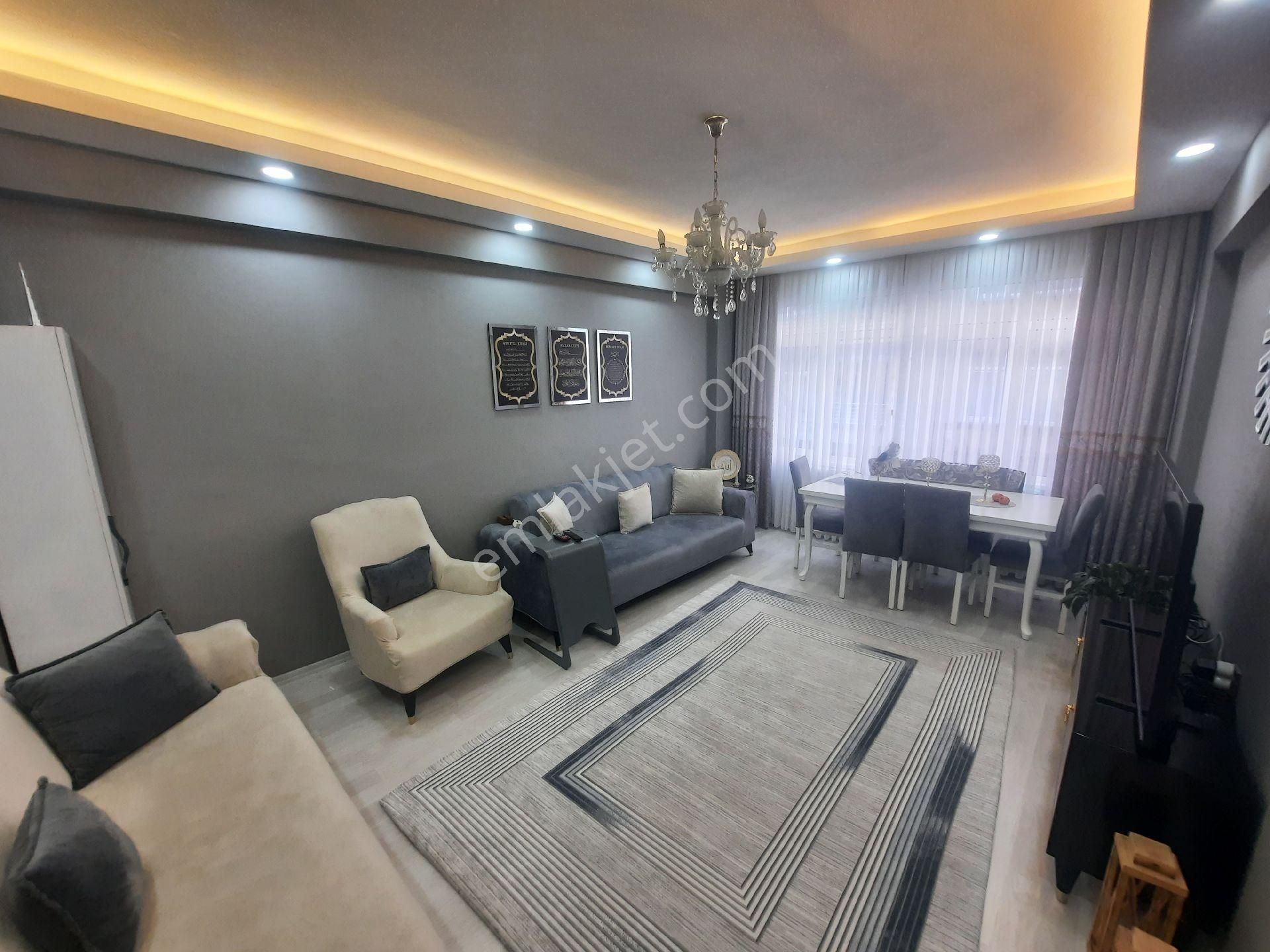 Furkan Emlak'tan Rasathane Mah.2+1 1.kat 120m2 Masrafsız Fırsat Daire - Görsel 2