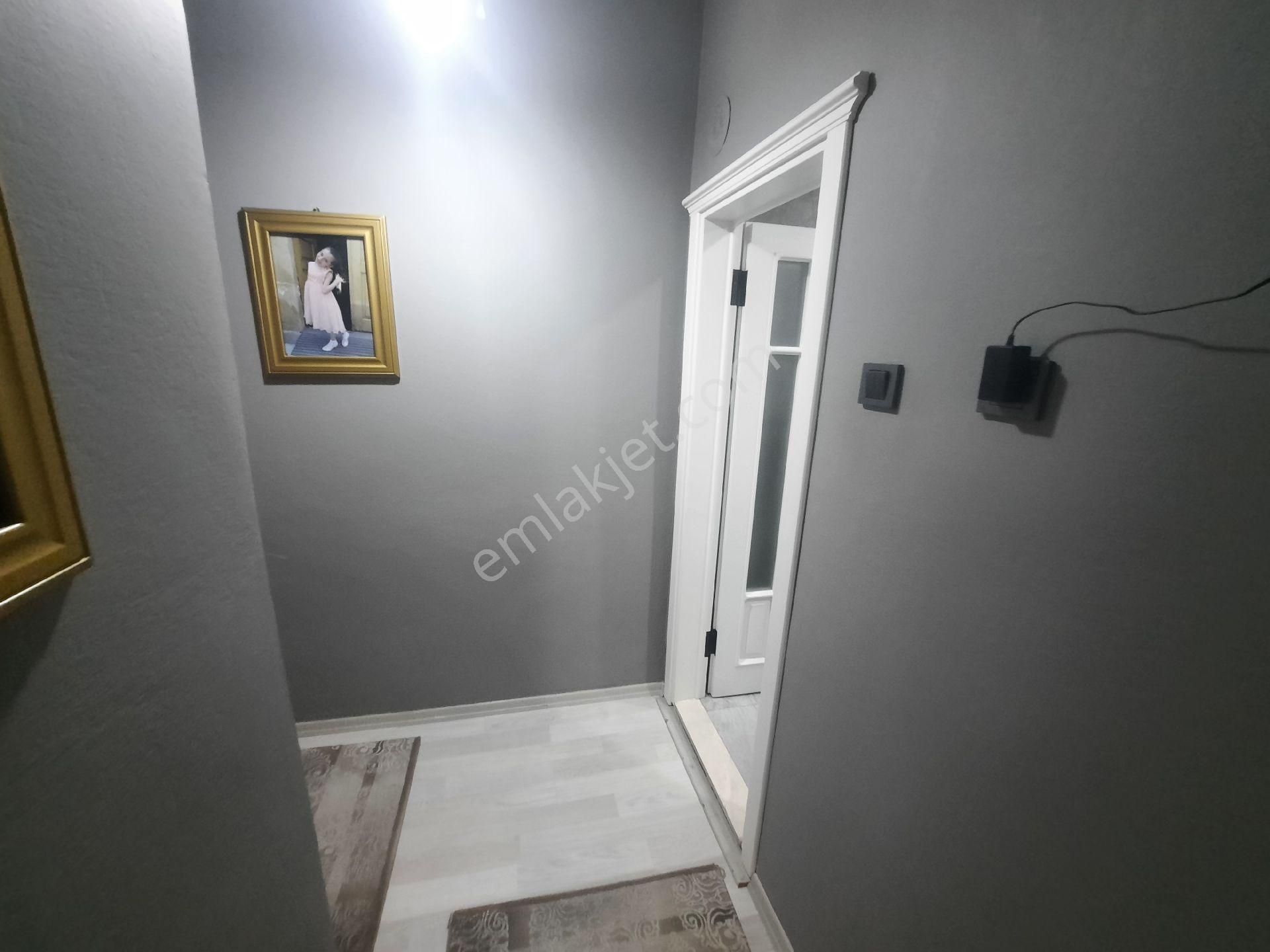 Furkan Emlak'tan Rasathane Mah.2+1 1.kat 120m2 Masrafsız Fırsat Daire - Görsel 12