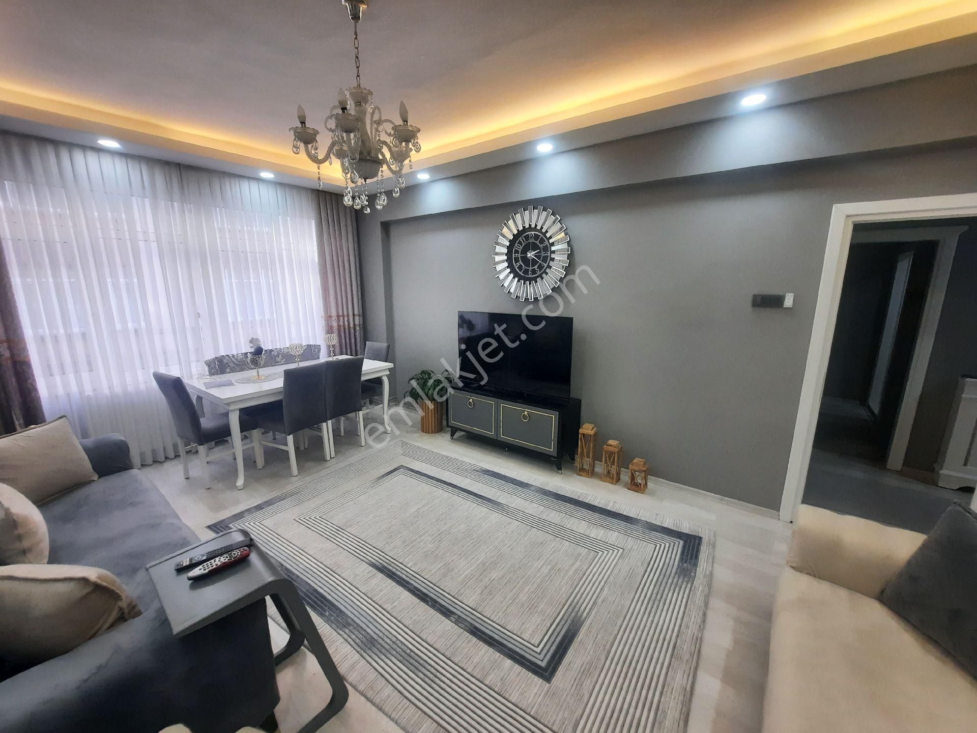 Furkan Emlak'tan Rasathane Mah.2+1 1.kat 120m2 Masrafsız Fırsat Daire - Görsel 16