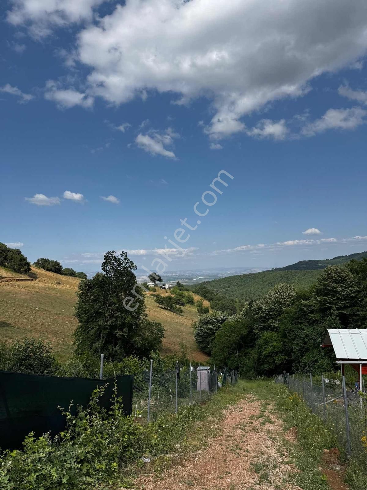 Beynil'den Satılık Kestel Yağmurlu 300m2 Hobi Bahçesi - Görsel 2