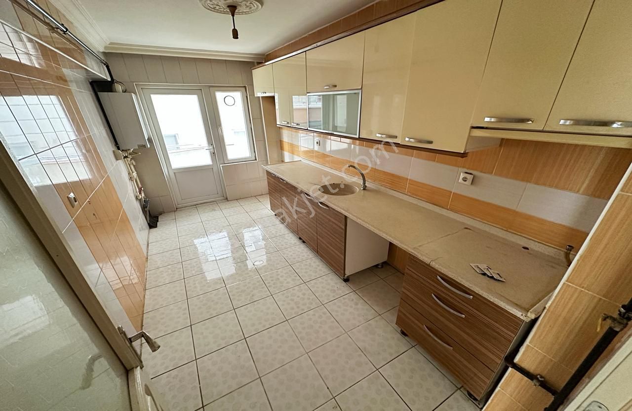 Yeşilbayır'da Ara Katta Full Yapılı 3+1 Satılık Daire !! - Görsel 3