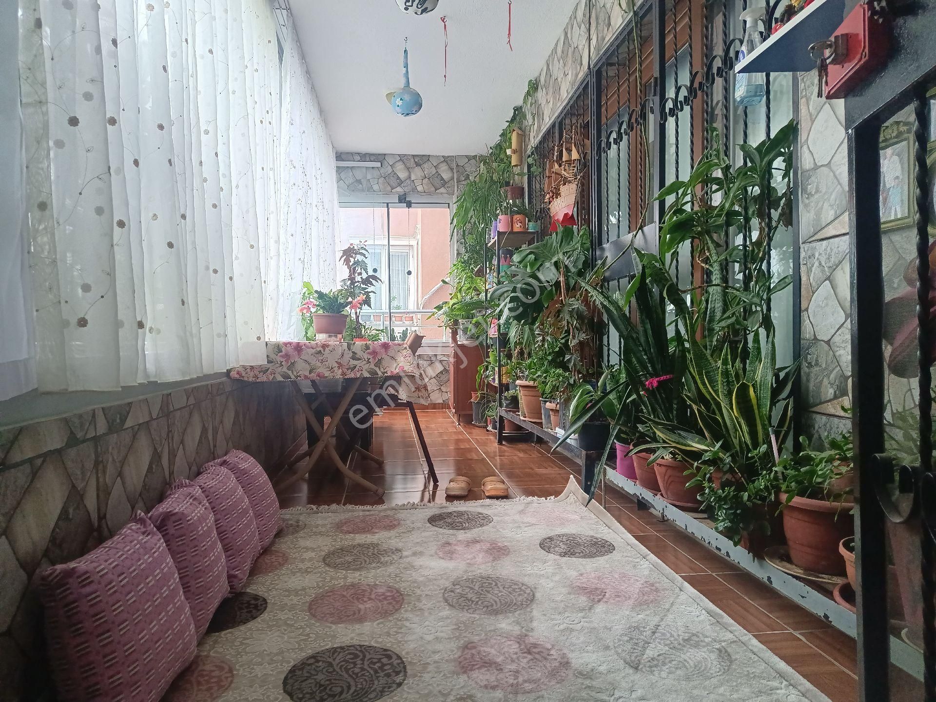 Buket Emlaktan Satılık 3+1 Daire Ara Kat Doğalgazlı - Görsel 4