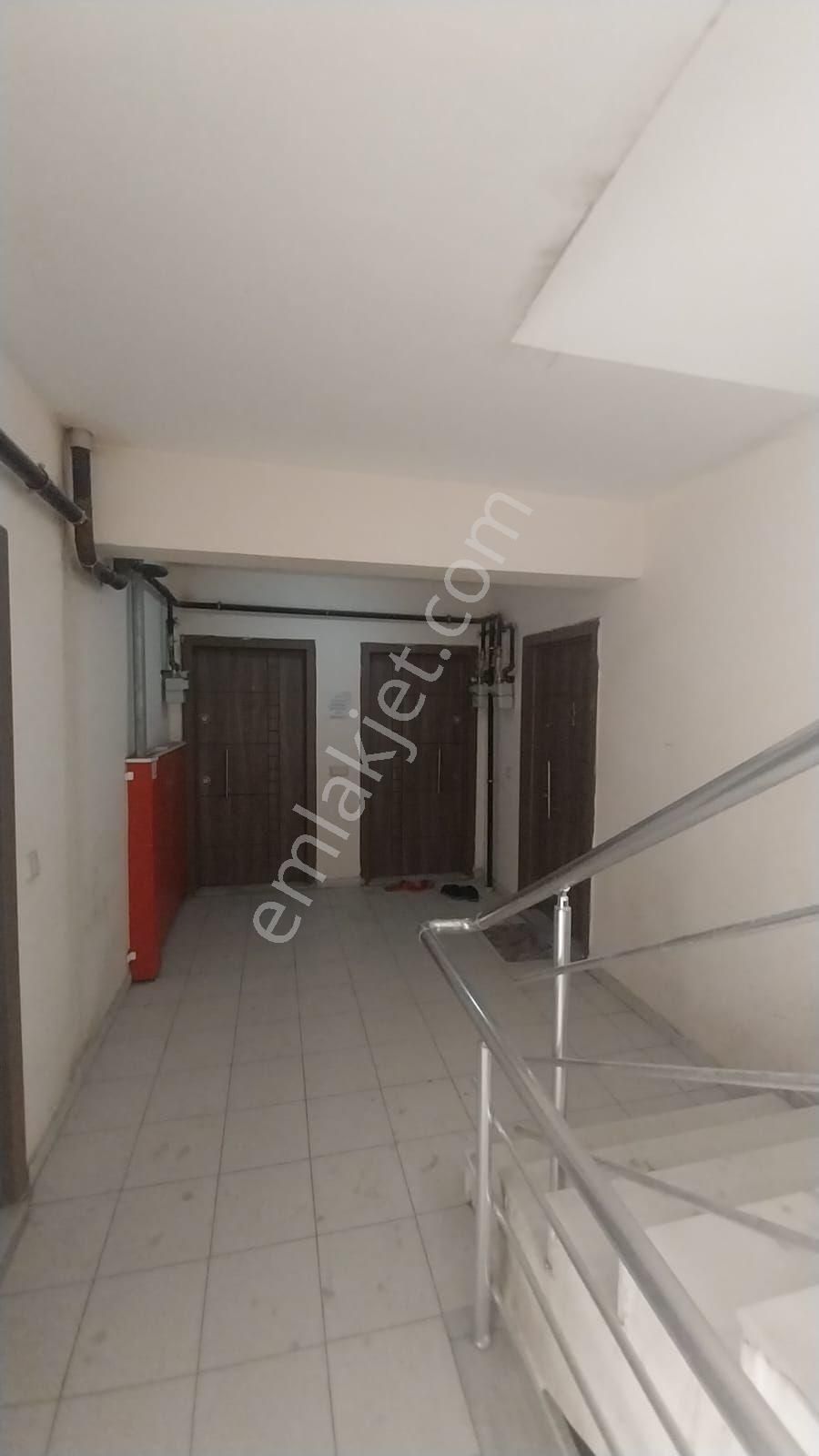 Uşak Merkez Ünalan Mahallesi 1+1 Satılık Apart - Görsel 7