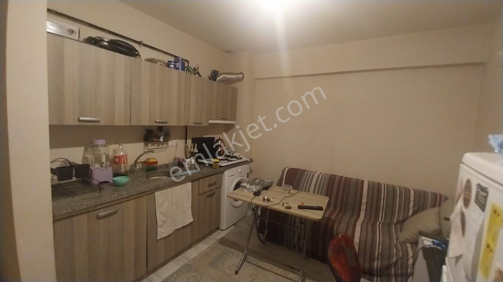 Uşak Merkez Ünalan Mahallesi 1+1 Satılık Apart - Görsel 2