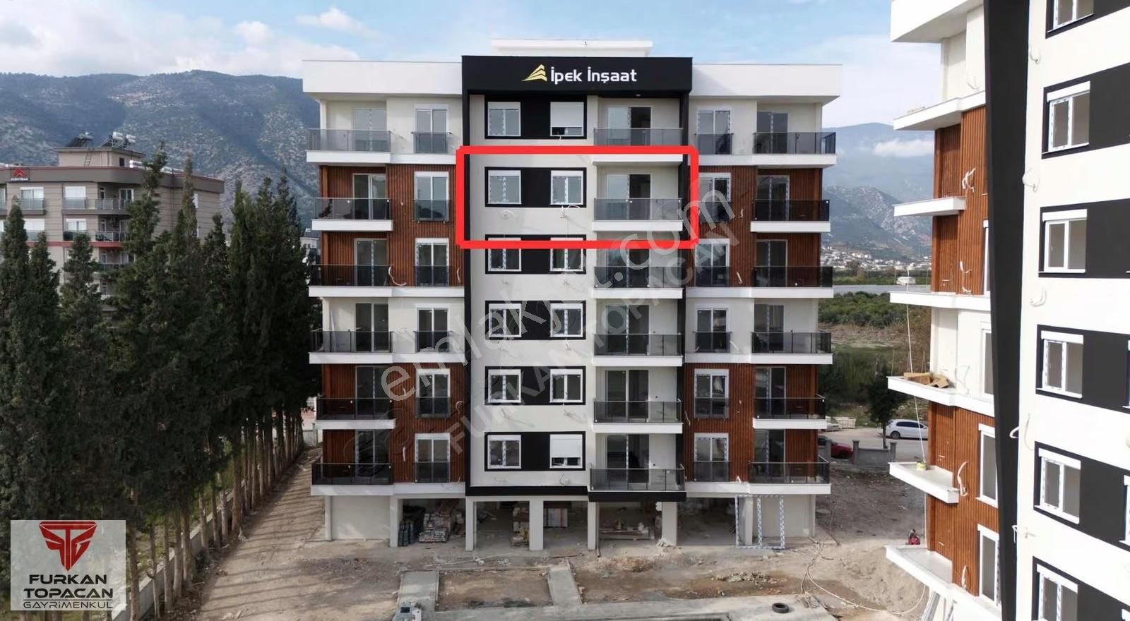 Furkan Topacan Gayrimenkul'den Satılık 2+1 Daire