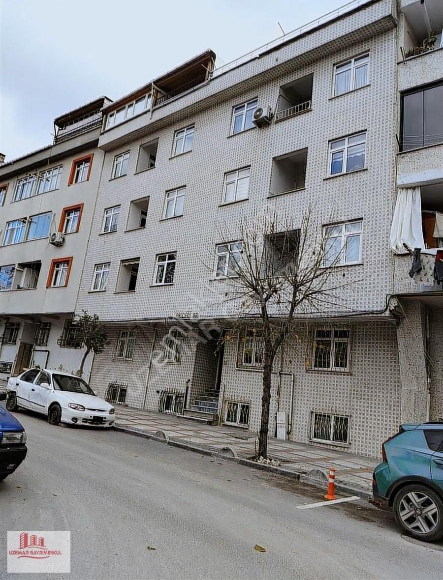 Uzemar'dan Bağcılar Demirkapı'da Satılık(2+1 Bahçe Kat) - Görsel 3