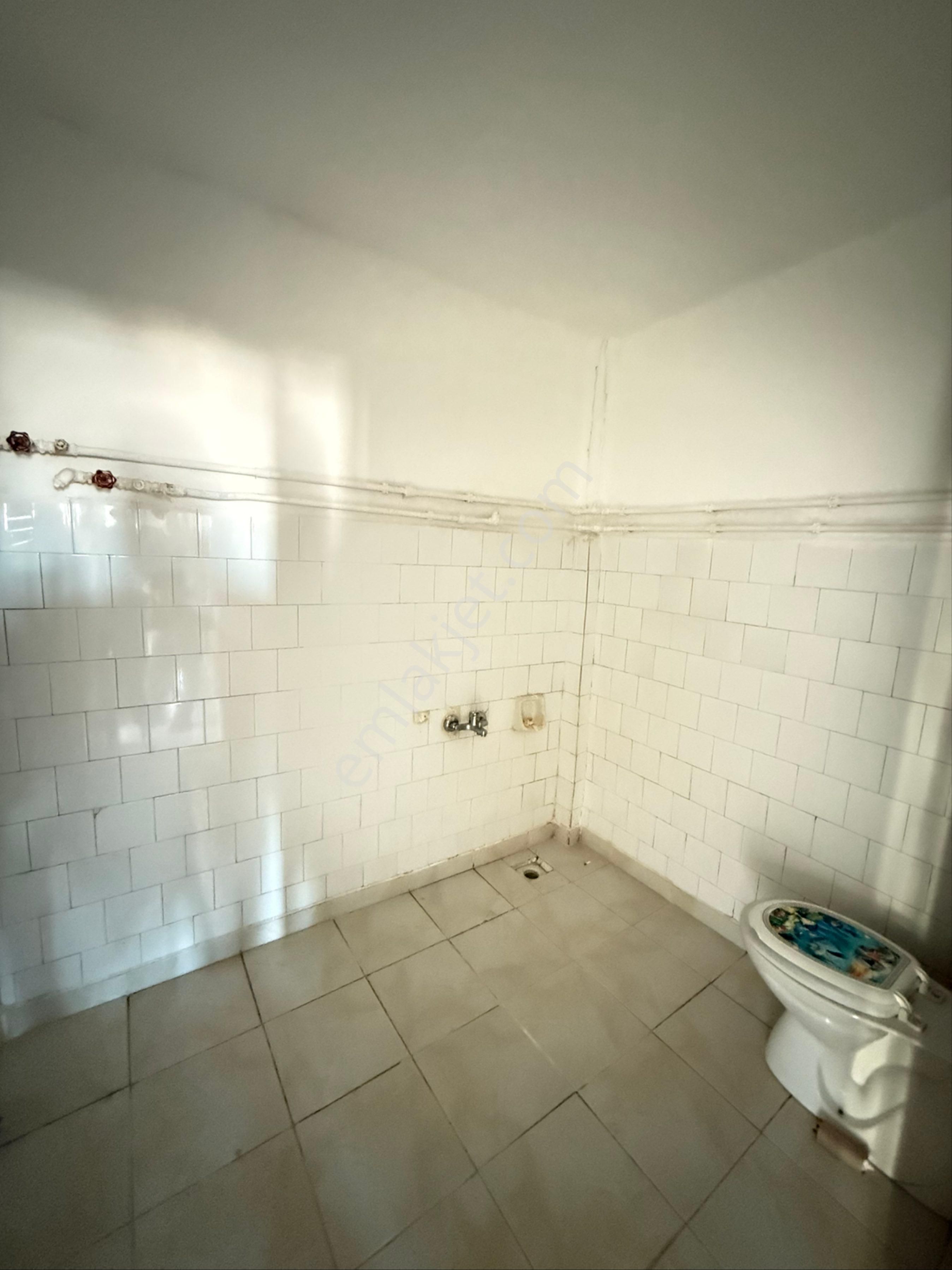 Bünyan Cumhuriyet Mahallesinde Kombili Güney Cepheli Daire - Görsel 16