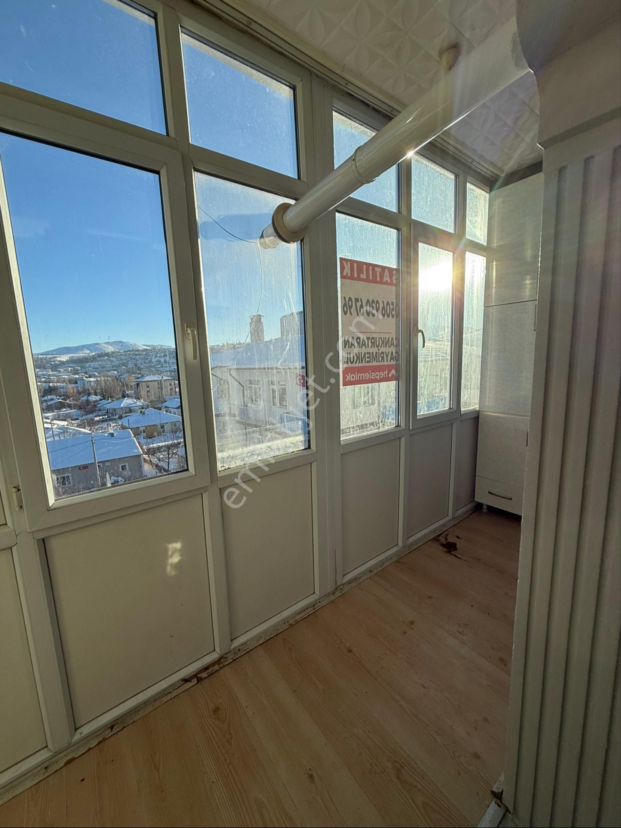 Bünyan Cumhuriyet Mahallesinde Kombili Güney Cepheli Daire - Görsel 24