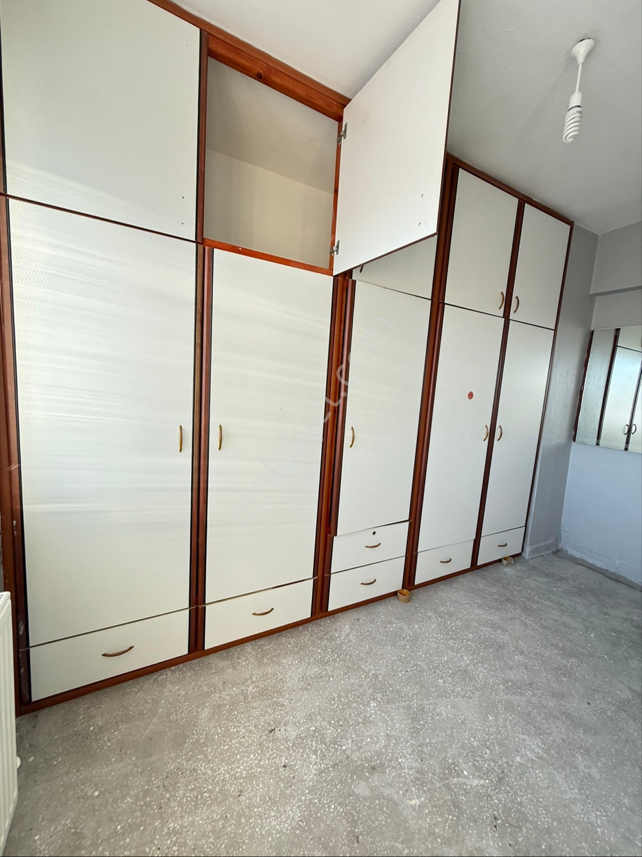 Bünyan Cumhuriyet Mahallesinde Kombili Güney Cepheli Daire - Görsel 17