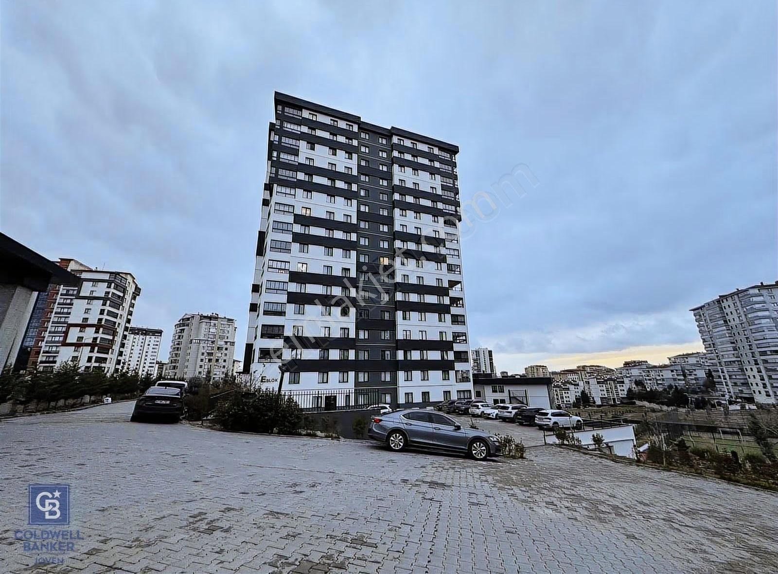 Batıkent Turgut Özalda Altındoruk 2 Sitesinde Ferah Bir Daire - Görsel 3