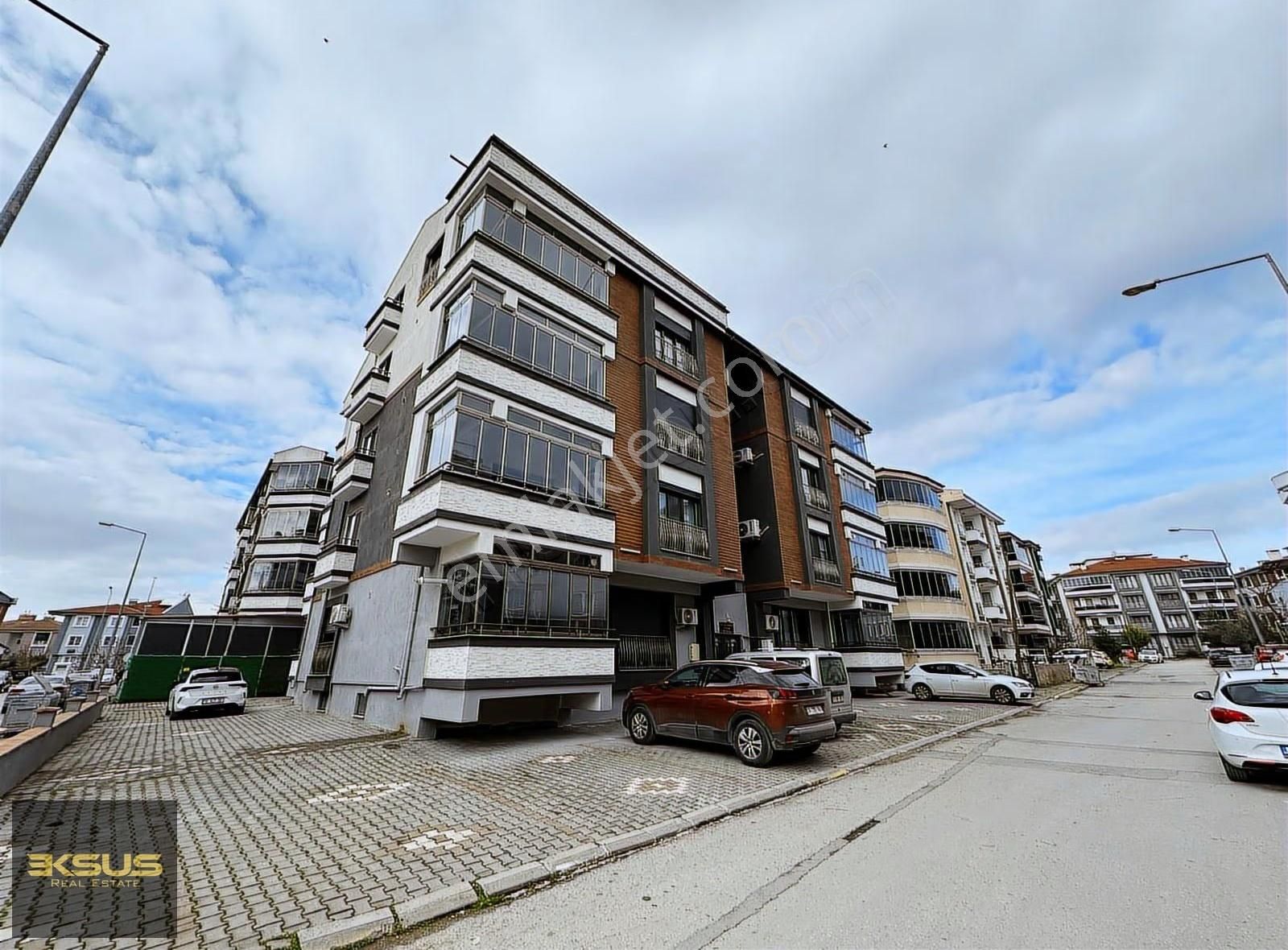 Balıkesir Altıeylül Bahçelievler Mah. 3+1 Kiralık Daire - Görsel 29