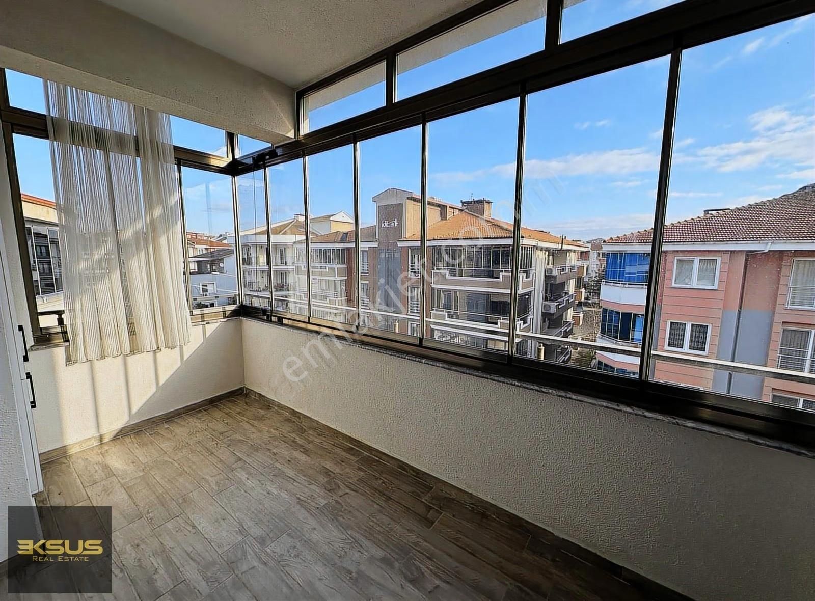 Balıkesir Altıeylül Bahçelievler Mah. 3+1 Kiralık Daire - Görsel 2