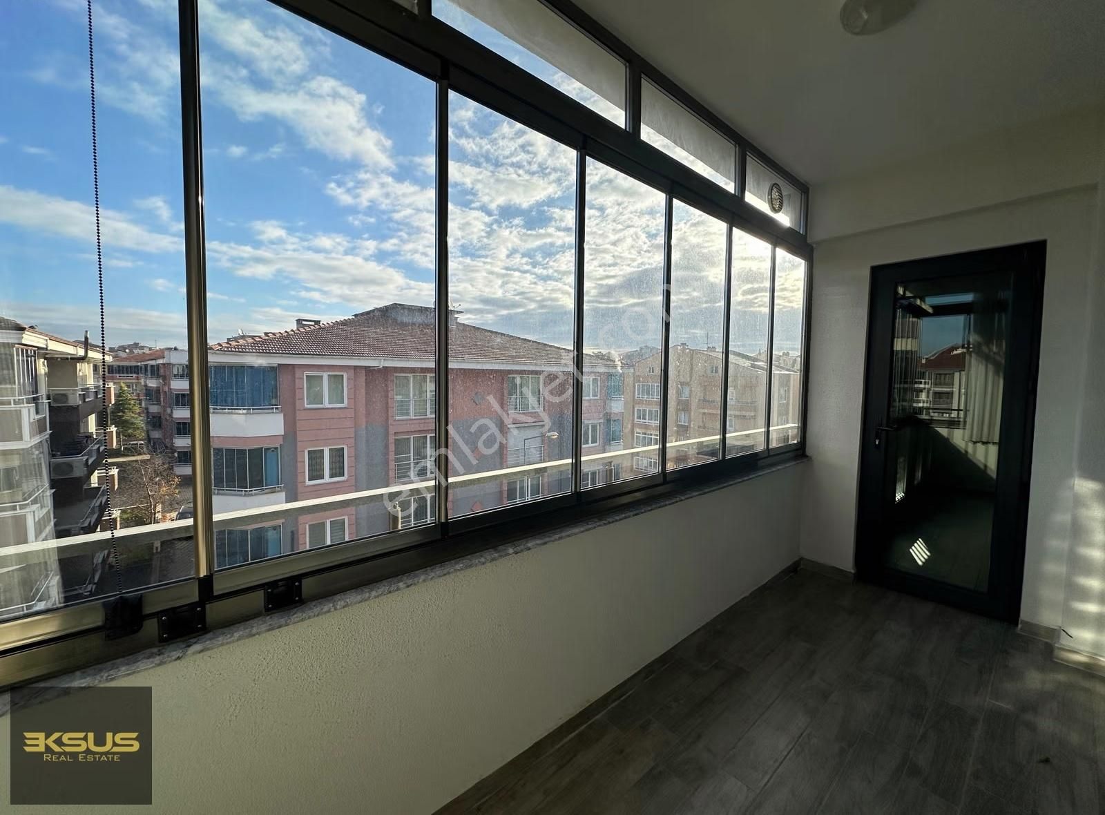 Balıkesir Altıeylül Bahçelievler Mah. 3+1 Kiralık Daire - Görsel 23