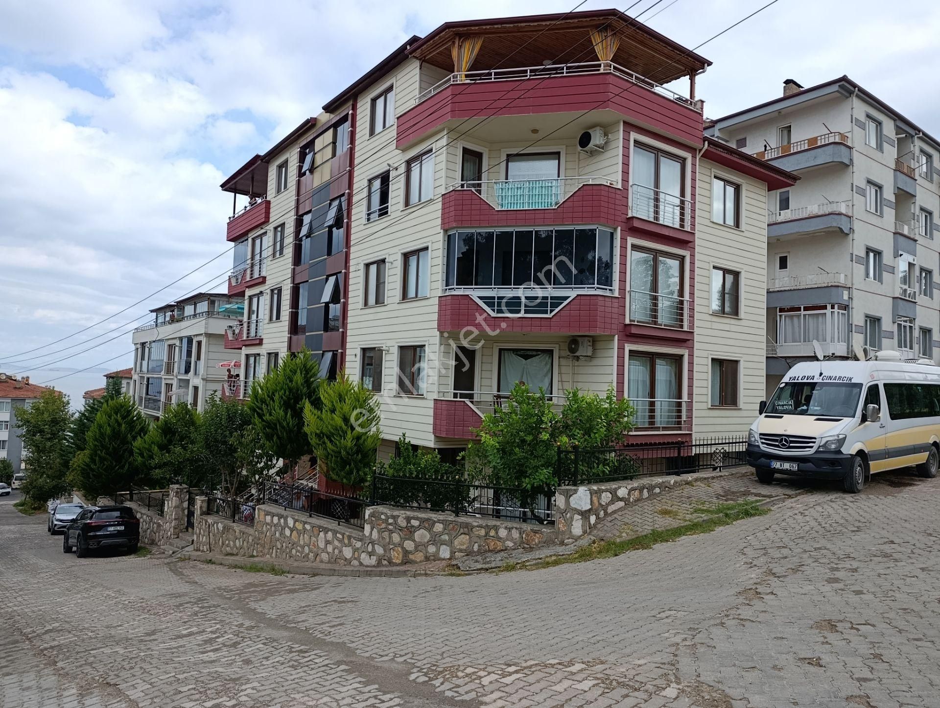 Yeni Binada!! Şanlı Emlaktan..çınarcık Çamlık Mevkii / 3+1 / 120m2 / Masrafsız / Ara Kat Daire - Görsel 32