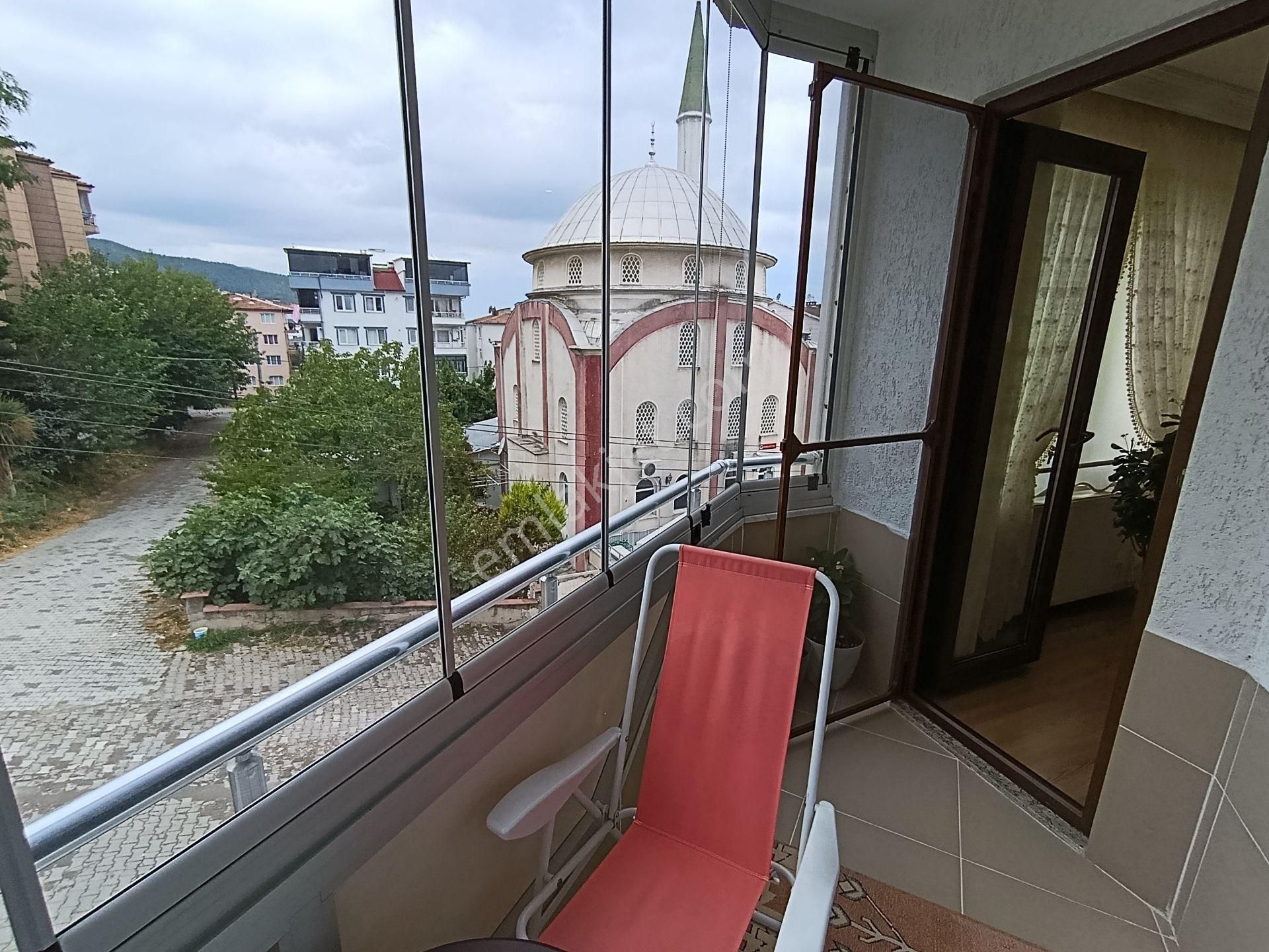 Yeni Binada!! Şanlı Emlaktan..çınarcık Çamlık Mevkii / 3+1 / 120m2 / Masrafsız / Ara Kat Daire - Görsel 7