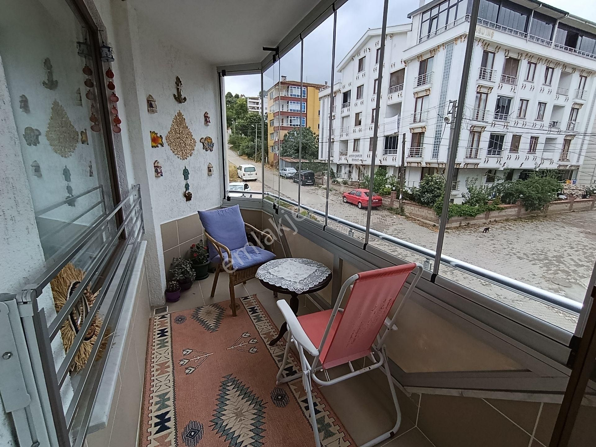 Yeni Binada!! Şanlı Emlaktan..çınarcık Çamlık Mevkii / 3+1 / 120m2 / Masrafsız / Ara Kat Daire - Görsel 6