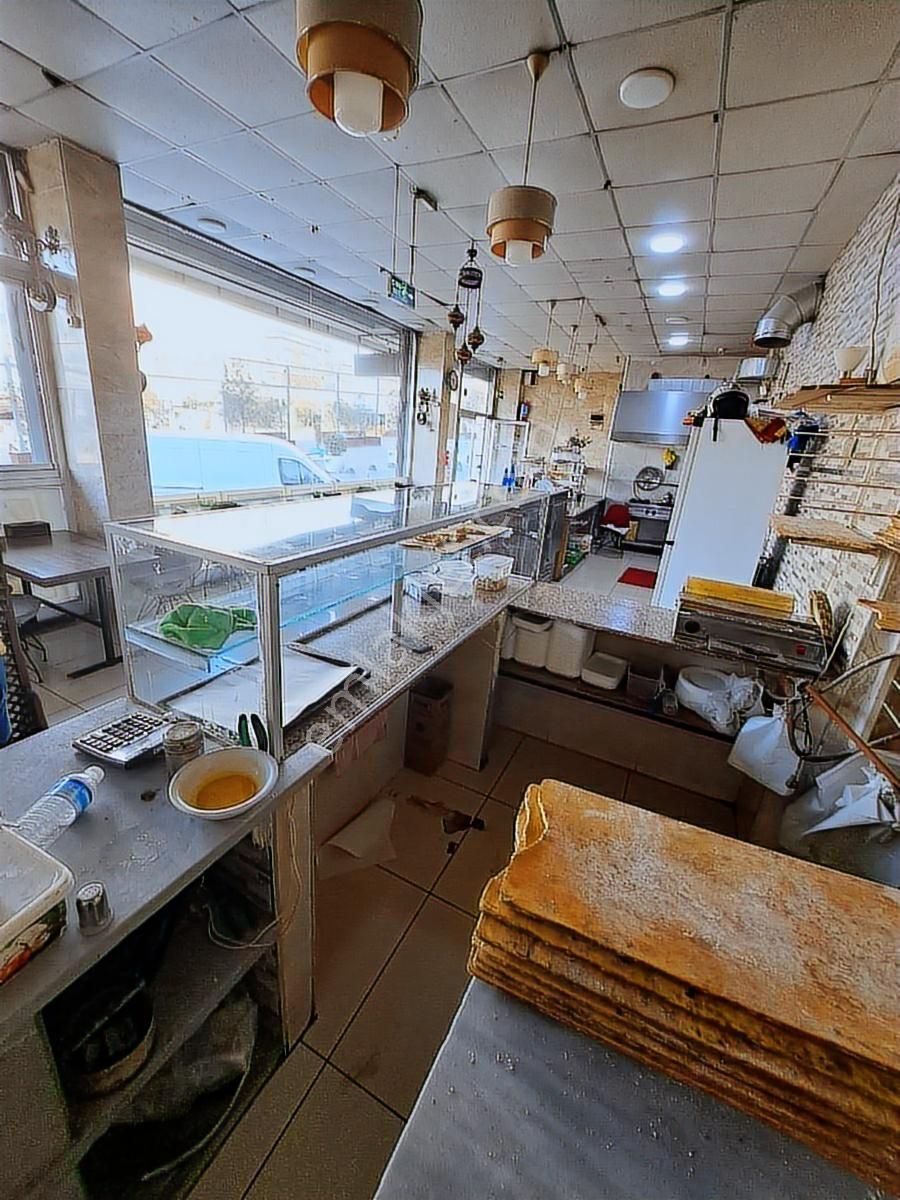 Betül Emlak'tan Sultangazide 200 M2 Muhteşem Satılık Dükkan - Görsel 11