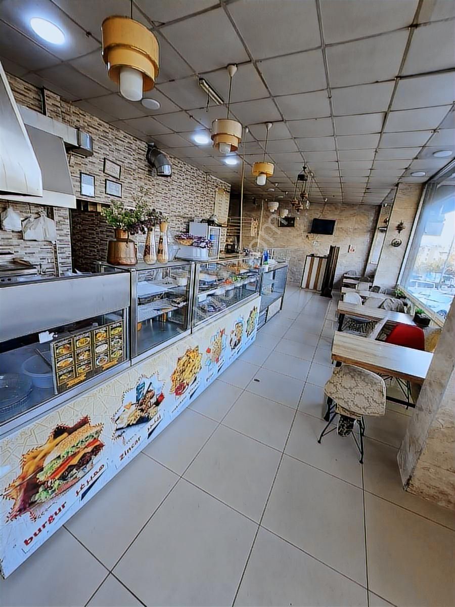 Betül Emlak'tan Sultangazide 200 M2 Muhteşem Satılık Dükkan - Görsel 8