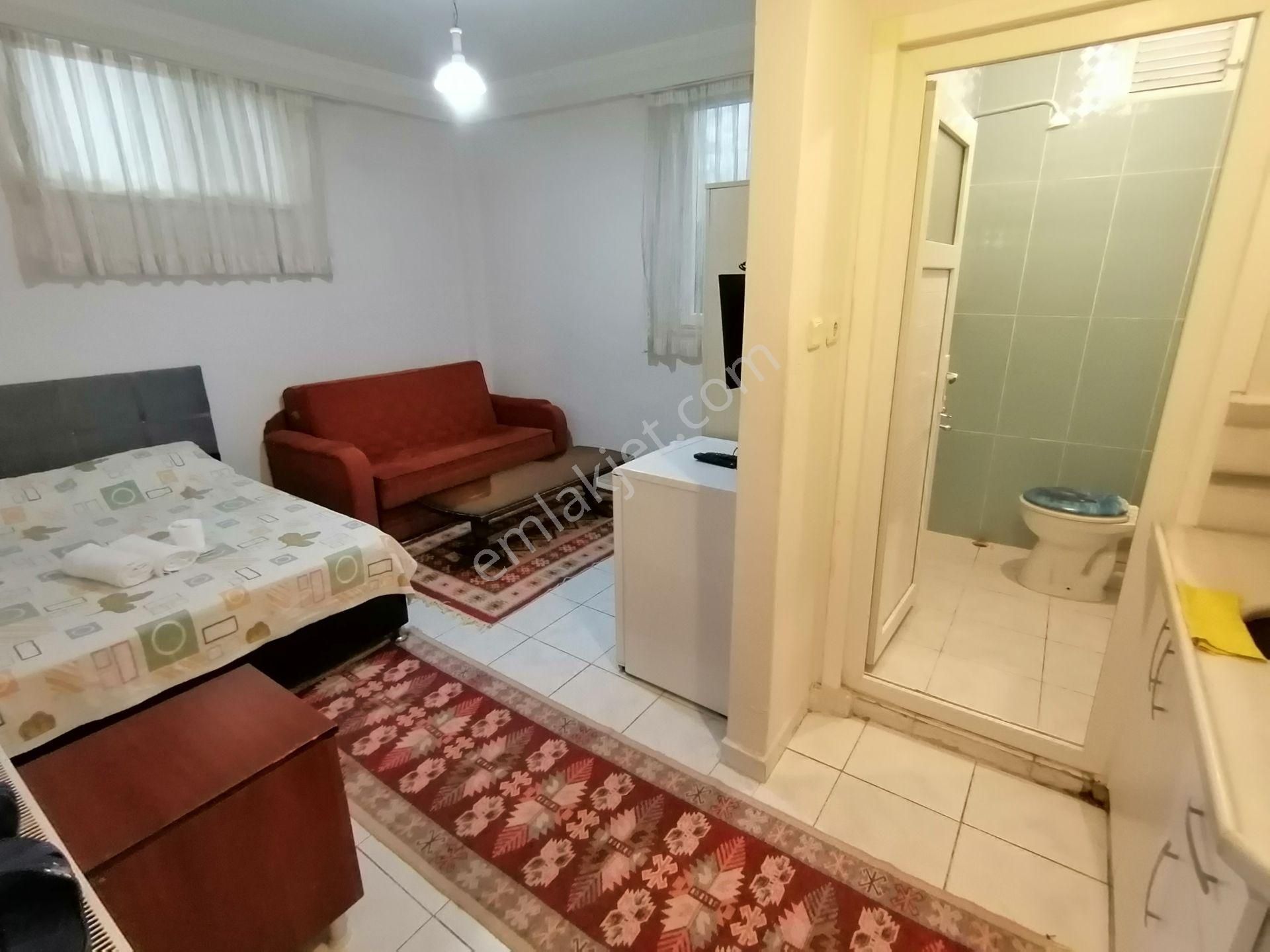 Günlük Kiralık Oda... Çınarcık Merkezde, Pansiyonda, Aileye Uygun Geniş Odalar - Görsel 14