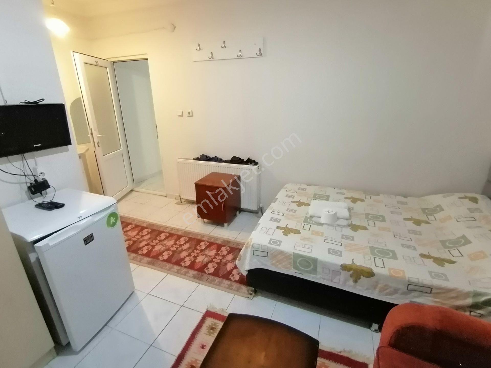 Günlük Kiralık Oda... Çınarcık Merkezde, Pansiyonda, Aileye Uygun Geniş Odalar - Görsel 10