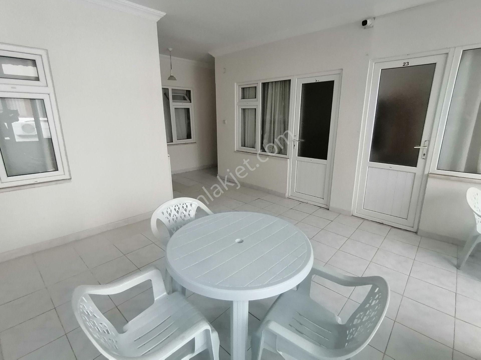 Günlük Kiralık Oda... Çınarcık Merkezde, Pansiyonda, Aileye Uygun Geniş Odalar - Görsel 16