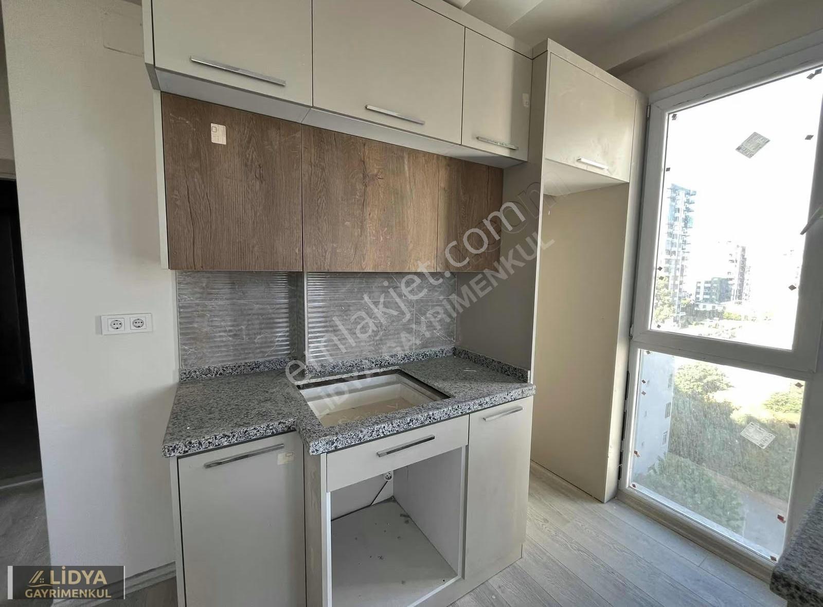 Erdemli Akdeniz Satılık 1+1 Havuzlu Sıfır Daire - Görsel 17